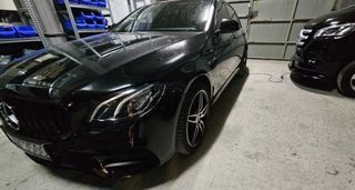 Mercedes-Benz E 350 2018 E class Γνήσιο  AMG LINE .  /    EQ power plug-in Hybrid-thumb-1