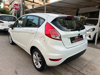 Ford Fiesta 2015-thumb-2