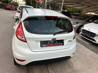 Ford Fiesta 2015-thumb-3