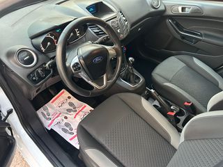 Ford Fiesta 2015-thumb-12