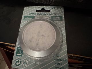 Πλαφονιέρα slim 12 λευκά 6 μπλε led