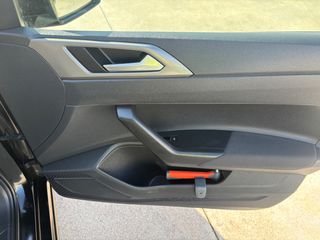 Volkswagen Polo 2018 TGI-thumb-11