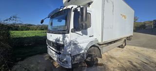 Ψυγείο Mercedes-Benz 2007 1222