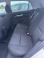 Toyota Auris 2012 1.4L Diesel-thumb-6