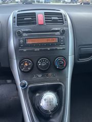 Toyota Auris 2012 1.4L Diesel-thumb-9