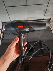 ΣΕΣΟΥΑΡ ΠΟΛΥ ΔΥΝΑΤΟ ΚΑΙ ΤΙΜΙΟ