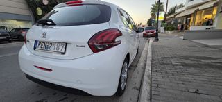 Peugeot 208 2016 DIESEL-thumb-2