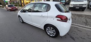 Peugeot 208 2016 DIESEL-thumb-5
