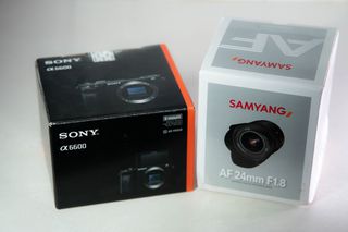 Sony A6600 + Samyang 24mm f/1.8 — άριστη κατάσταση / πλήρες πακέτο