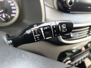 Hyundai Tucson 2019 1.6 CRDi CREATIVE DCT-7-thumb-31