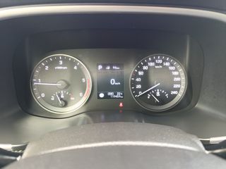Hyundai Tucson 2019 1.6 CRDi CREATIVE DCT-7-thumb-32