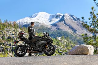 Yamaha YZF-R9 EU5+ 2025 ΕΤΟΙΜΟΠΑΡΑΔΟΤΟ!-thumb-22