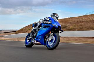 Yamaha YZF-R9 EU5+ 2025 ΕΤΟΙΜΟΠΑΡΑΔΟΤΟ!-thumb-6