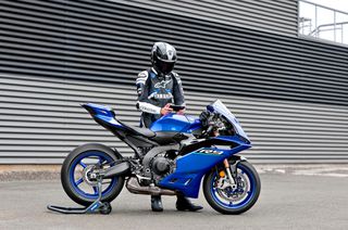 Yamaha YZF-R9 EU5+ 2025 ΕΤΟΙΜΟΠΑΡΑΔΟΤΟ!-thumb-14