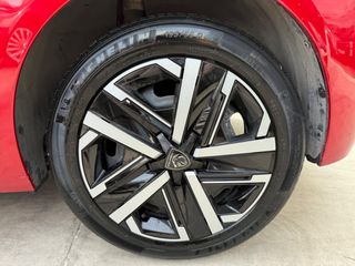 Peugeot 208 2023 1.2 PURETECH 100 ACTIVE-thumb-9