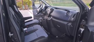 Opel Vivaro 2017 1.6 CDTI-thumb-12