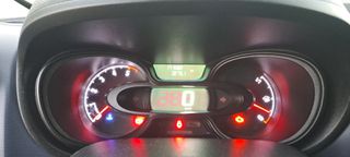 Opel Vivaro 2017 1.6 CDTI-thumb-16
