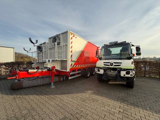 Unimog Unimog 2021 Unimog με Καταστροφεα MULAG διπλό αναρρόφησης και καρότσα.