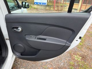 Dacia Sandero 2017 1,0 75HP FULL EXTRA EURO 6 ΑΨΟΓΟ-thumb-27