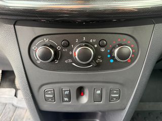 Dacia Sandero 2017 1,0 75HP FULL EXTRA EURO 6 ΑΨΟΓΟ-thumb-17