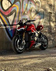 Ducati STREETFIGHTER V4 S 2024 ΠΡΟΣΦΟΡΑ ΕΩΣ ΜΕΣΑ ΣΕΠΤΕΜΒΡΗ