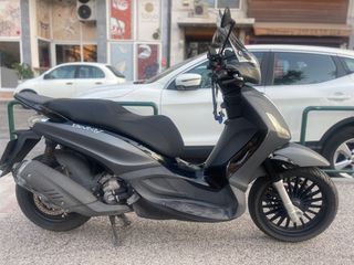 Piaggio Beverly 300 2015 BEVERLY 300