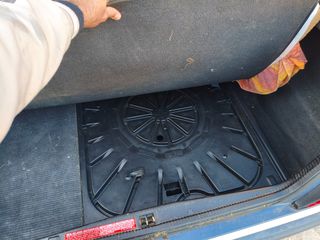 Mercedes-Benz E 200 1991 W124-thumb-18
