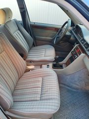 Mercedes-Benz E 200 1991 W124-thumb-19