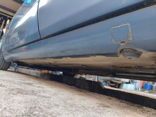 Mercedes-Benz E 200 1991 W124-thumb-24