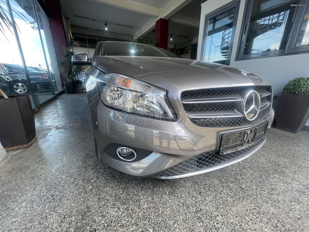 Mercedes-Benz A 180 2015