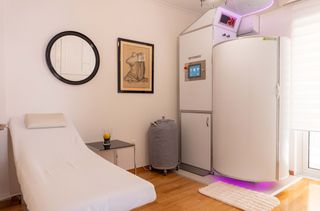 Cryomed Pro Cryosauna Κρυοθεραπεία