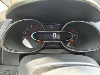 Renault Clio 2019-thumb-11