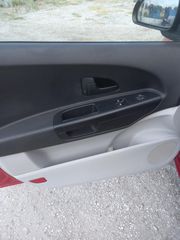 Kia Ceed / cee'd 2007-thumb-14