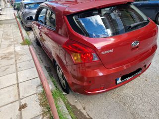 Kia Ceed / cee'd 2010-thumb-8