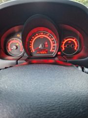 Kia Ceed / cee'd 2010-thumb-1
