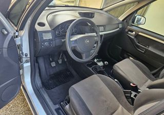 Opel Meriva 2004-thumb-4