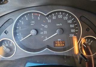 Opel Meriva 2004-thumb-8