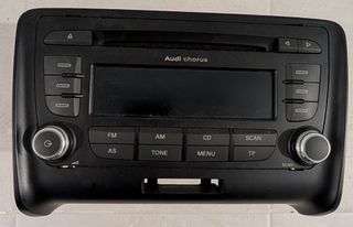 Εργοστασιακό Ράδιo-cd ραδιόφωνο AUDI TT 8J0035152G
