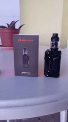 Geek Vape Aegis Legend 2 L200 Black Box Mod Kit