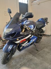 Suzuki GSXR 750 2004