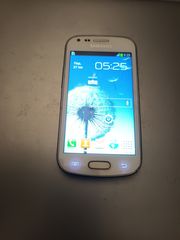 Samsung GT-S7562
