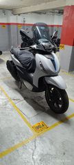 Piaggio Beverly 400 2025