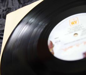 CAT STEVENS-BACK TO EARTH-thumb-9