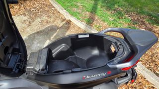 Piaggio Beverly 300 2022-thumb-9
