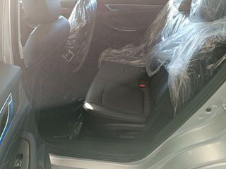 DFSK E5 2025 1.5 PHEV Auto Premium-thumb-8