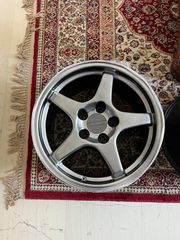 Αμερικανικές  ζάντες ασύμμετρες