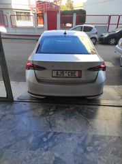 Skoda Octavia 2024-thumb-6