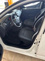 Dacia Sandero 2015-thumb-9