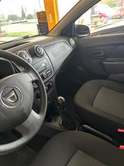 Dacia Sandero 2015-thumb-10
