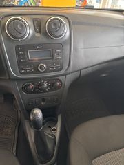 Dacia Sandero 2015-thumb-11